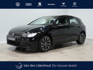 Volkswagen Golf 1.0 TSI 110pk Life Business Navigatie Camera 17"velgen ACC Android/Carplay 120