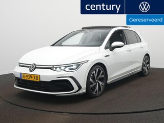 Volkswagen Golf 1.5 eTSI R-Line 150PK | Panodak | IQ-Light | Adap. Cruise | 18 Inch