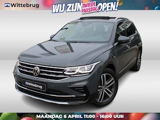 Volkswagen Tiguan 1.4 TSI eHybrid 245pk Elegance DSG Automaat / Panoramadak / Leder / 360 Camera / LM 19 inch / Navigatie