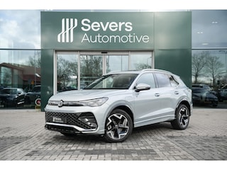 Volkswagen Tiguan 1.5 eHybrid OPF 110kW DSG | R-Line | Panoramadak | Adaptieve cruise control | Nine speakers | Achteruitrijcamera | LED-koplampen met bochtenverlichting |