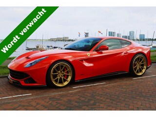 Ferrari F12 6.3 HELE NOVITEC **Carbon bucketseat/LIFT/Ceramic/21"22" ANRKY FORGED**