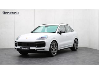 Porsche Cayenne 4.0 Turbo | PSCB | Soft-Close | Trekhaak | PDCC | Led-matrix | Surround View