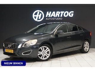Volvo S60 1.6 T3 Summum + NAVIGATIE / BLUETOOTH / LMV