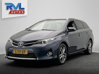 Toyota Auris 1.8 Hybrid Lease+ Trekhaak Navigatie Camera Climate-control Cruise