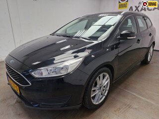 Ford Focus Wagon 1.0 Titanium BOVAG GARANTIE ! 4X NIEUWE BANDEN ! NETTE AUTO !