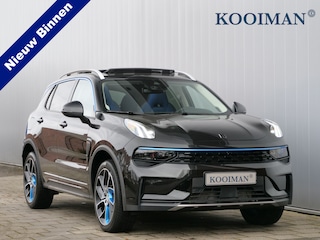 Lynk & Co 01 1.5 Plugin Hybrid 261pk Automaat Apple Carplay / 360 Camera / Infinity Sound / Panoramadak