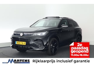 Volkswagen Tiguan 1.5 272pk eHybrid R-Line Edition Black Style Trekhaak 360Camera Keyless Massage Virtual Cockpit Panoramadak Navigatie
