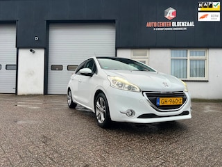 Peugeot 208 1.2 PureTech Allure|Pano|Led|Cruise|PDC|Nav|Airco