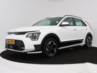 Kia Niro EV DynamicLine 64.8 kWh | SOH 99,5% | Apple Carplay/Android Auto | Achteruitrij camera | Sfeerverlichting | Nederlandse Auto | NAP |