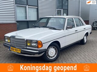 Mercedes-Benz 200-serie 200-280 (W123) 230E Airco Roestvrij belastingvrij