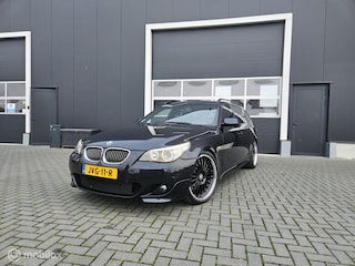 BMW 5-serie Touring E61 550i M-Pakket Carbon Zwart