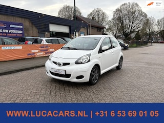 Toyota Aygo 1.0-12V Xcite White NIEUWE APK!