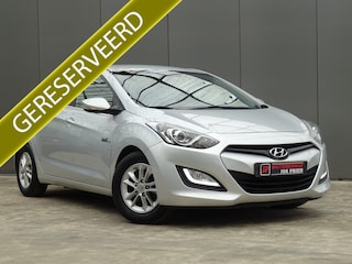 Hyundai i30 1.6 GDI i-Motion Plus * GOED ONDERH. * LUXE UITV. !!