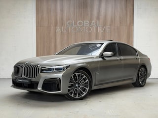 BMW 745e High Executive - NL AUTO - M PAKKET - SCHUIFDAK - NAPPA - ALCANTARA HEMEL - 20''