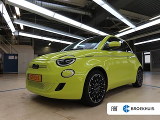 Fiat 500 Cabrio La Prima 42 kWh 8 Jaar Garantie! 99%SOH! | Vol-Leder | Adaptive Cruise | Dodehoek-Detectie | Keyless-Entry | Navigatie | Stoelverwarming | !!