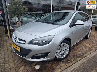 Opel Astra 1.4 Turbo Design Edition