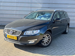Volvo V70 T4 190PK Polar+ | Schuifdak | Trekhaak | Parkeerverw. | Estate Line