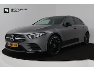 Mercedes-Benz A-klasse 250 e Premium Plus (STOELVERWARMING, SFEERVERLICHTING, CAMERA, NAVIGATIE, CRUISE CONTROL)