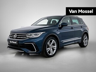 Volkswagen Tiguan 1.4 TSI eHybrid R-Line Business+ 245 PK | Trekhaak | Dealeronderhouden | Navigatie | Achteruitrijcamera | Achterklep Elektrisch | Climatronic ( 3 zones ) | 19 Inch Velgen | Black Style | Parkeersensoren