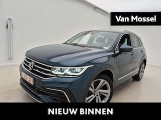 Volkswagen Tiguan 1.4 TSI eHybrid R-Line Business+ 245 PK | Trekhaak | Dealeronderhouden | Navigatie | Achteruitrijcamera | Achterklep Elektrisch | Climatronic ( 3 zones ) | 19 Inch Velgen | Black Style | Parkeersensoren