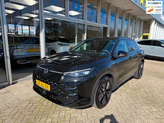 Volkswagen T-Roc 1.5 TSI MILD HYBRID R-Line 150PK / ACHTERUITRIJCAMERA / ELEKT ACHERKLEP