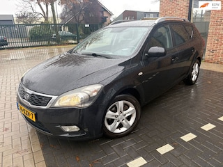 Kia Ceed Cee'd 1.4 CVVT X-ecutive