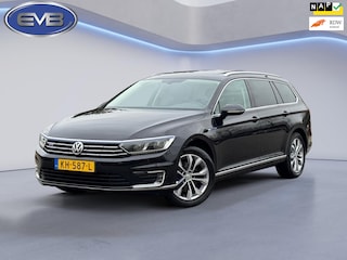 Volkswagen Passat Variant 1.4 TSI GTE Highline, achteruitrijcamera, panoramadak, digitaal cockpit,vele opties, NL auto met nap