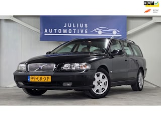 Volvo V70 2.4 Comfort Line Youngtimer Trekhaak A/T Garantie!