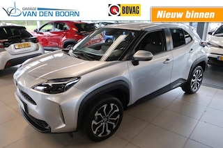 Toyota Yaris Cross 1.5 HYBRID TEAM D, Dode Hoek Monitor, Navi, Apple Carplay/ Android Auto, etc.