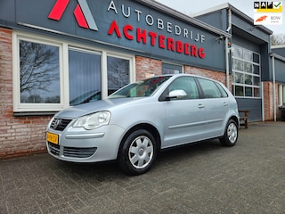 Volkswagen Polo 1.4-16V Sportline Airco! 5-Deurs! Nette Auto! NAP! Nieuwe Apk!