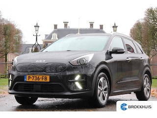 Kia Niro EV e-Niro Edition 64 kWh | NL-AUTO! | 1E EIGENAAR! | ADAPTIVE CRUISE | CAMERA | STOELVERWARMING | LANE ASSIST | PARK SENS V+A | DEALER OH! | UNIEKE KM!