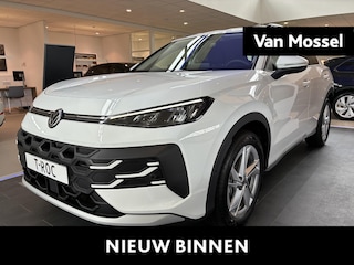 Volkswagen T-Roc 1.5 eTsi Life First Edition | Automaat | Adaptive cruise control | Stoelverwarming | Stuurverwarming | Apple carplay / Android auto |