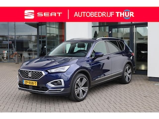 Seat Tarraco 1.5 TSI Xcellence 7p. 7 zits panoramadak wegklapbare trekhaak 20" LMV  camera chrome dakrailing multifunctioneel lederen stuurwiel stoelverwarming keyless go & entry privacy glas spiegels elektrich inklapbaar virtual cockpit navigatie ACC adaptieve cruise control elektrische achterklep side assist 4 x stoelverwarming digital cockpit pro easy open achterklep achteruitrijcamera