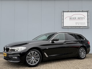 BMW 5-serie Touring 520i Executive Automaat Navigatie/Camera/18inch.