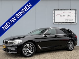 BMW 5-serie Touring 520i Executive Automaat Navigatie/Camera/18inch.