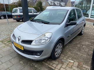 Renault Clio 1.2 16V 55KW 5-DRS Authentique