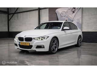 BMW 320i High Executive
