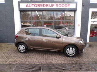 Dacia Sandero 1.0 SCe Laureate ZEER MOOI,NAVI,PDC,AIRCO !!! ""ZONDAG OPEN ""