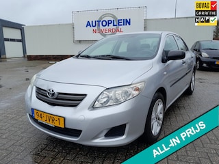 Toyota Corolla 1.6-16V Terra zeer nette in Nederland nieuw geleverde corolla met cruise controle een mooie km stand en trekhaak!