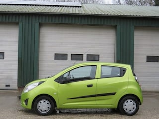 Chevrolet Spark 1.0 16V LE Bi-Fuel