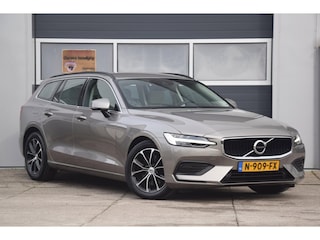 Volvo V60 2.0 B3 Momentum Business UITKLAPBARE TREKHAAK/LEDEREN BEKLEDING/COMFORT-STOELEN
