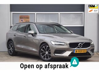 Volvo V60 2.0 B3 Momentum Business UITKLAPBARE TREKHAAK/LEDEREN BEKLEDING/COMFORT-STOELEN