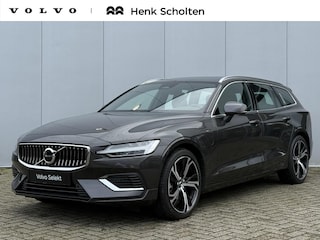 Volvo V60 T6 Automaat Plug-in hybrid AWD Plus Bright | Panoramadak | Stoel- & Stuurwielverwarming | Premium audio by Harman Kardon | All-season banden | Sportstoelen | Elektrisch bedienbare voorstoelen met geheugen | 20 inch lichtmetalen velgen |