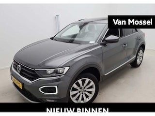 Volkswagen T-Roc 1.5 TSI Sport | 150 PK | Automaat | Digital Cockpit PRO | Climatronic (Automatische Airco) | Parkeersensoren | Navigatie | Carplay / Android Auto | All Season Banden