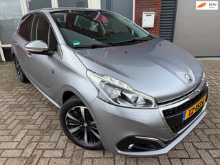 Peugeot 208 1.2 PureTech Tech Edition / Navi / Camera / PDC / NAP