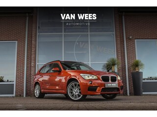 BMW X1 sDrive18i Executive M-sport | M-pakket | Xenon | Stoelverwarming | 19 inch | Cruise control | PDC | Climate control | Navigatie | Bluetooth | Sportstoelen | M-sport stuur