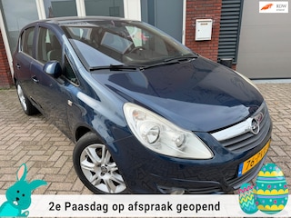 Opel Corsa 1.4-16V Cosmo / Leder / PDC / Airco / NAP / LM / Cruise