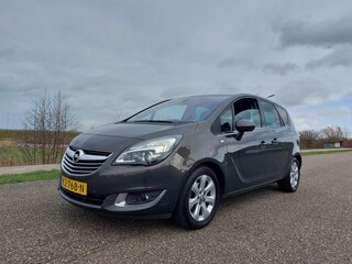 Opel Meriva 1.4 Turbo Blitz. TREKHAAK. LEDEREN BEKLEDING. STOEL VERWARMING!!!