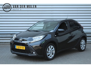 Toyota Aygo 1.0 VVT-i MT first