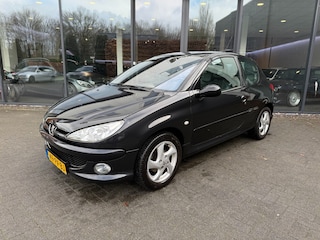 Peugeot 206 1.6-16V GRIFFE,Vol Leer,Climate,Elekt Pakket,LMV,APK 2027